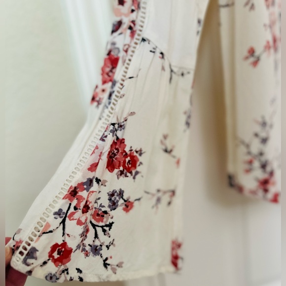 Love Stitch Ivory & Pink Floral Long Sleeve Top - Picture 3 of 4